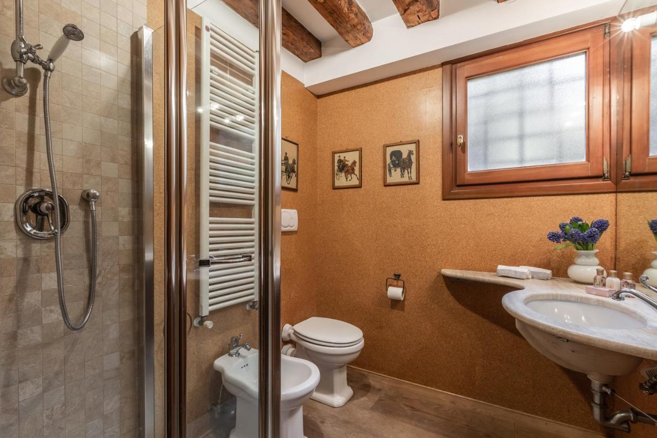 La Tana Cozy In Campo San Maurizio Venedig